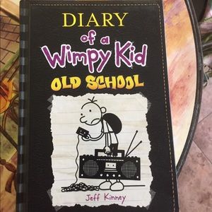 Bundle 2 books 3/$21